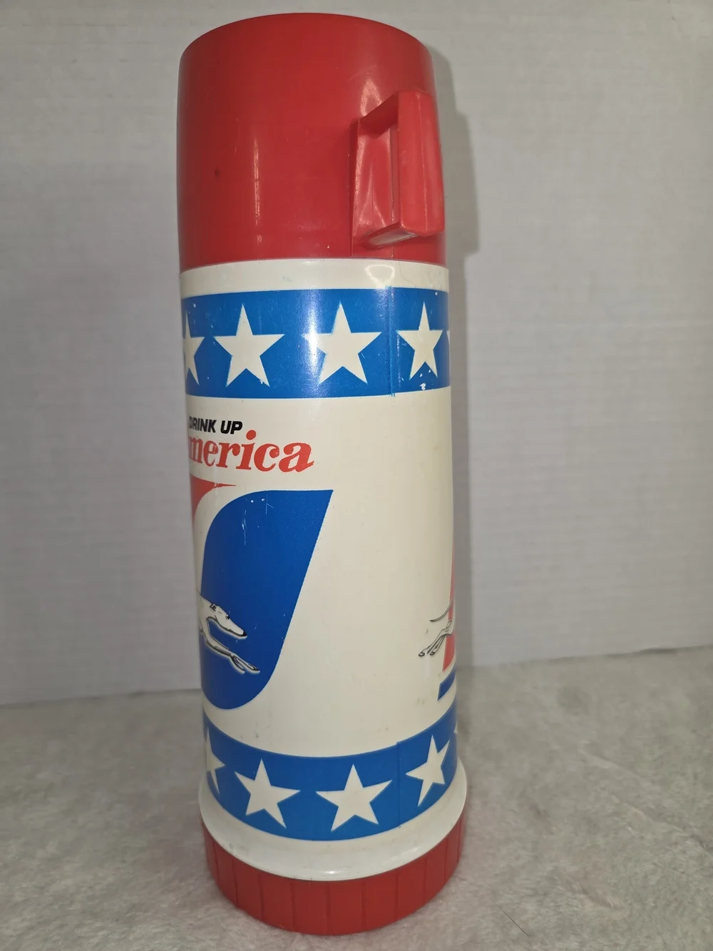 Greyhound Bus Drink Up America Insulated Travel Thermos 1976 Bicentennial 10